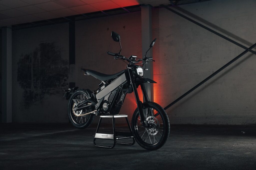 Talaria X3 L1e road legal electric bike